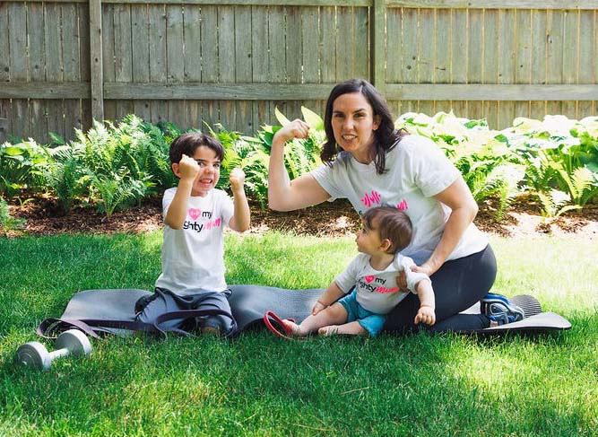 Family Children Jessica Sennet Mighty Mom Prenatal Postpartum Mom & Baby Fitness Programs Toronto Ontario Online Fitness for Mothers Women Exercises